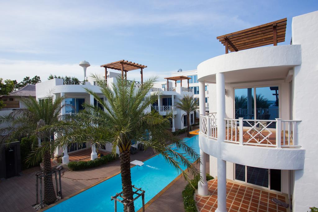 The Verona Villa Hua Hin Exterior photo