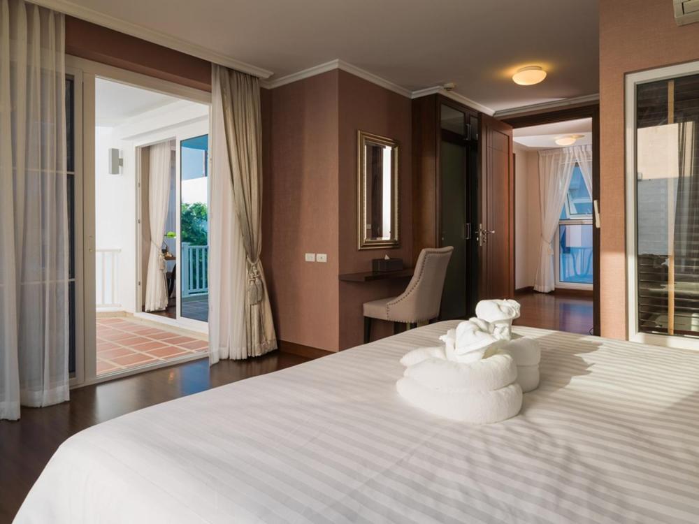 The Verona Villa Hua Hin Exterior photo